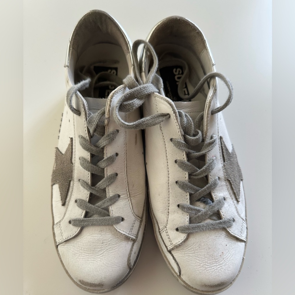 Golden Goose White With Grey Suede Stars And Silver Backs - Sneakers